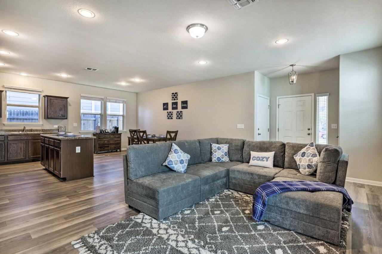 Buda Home With Smart Tv About 19 Mi To Downtown Austin Extérieur photo