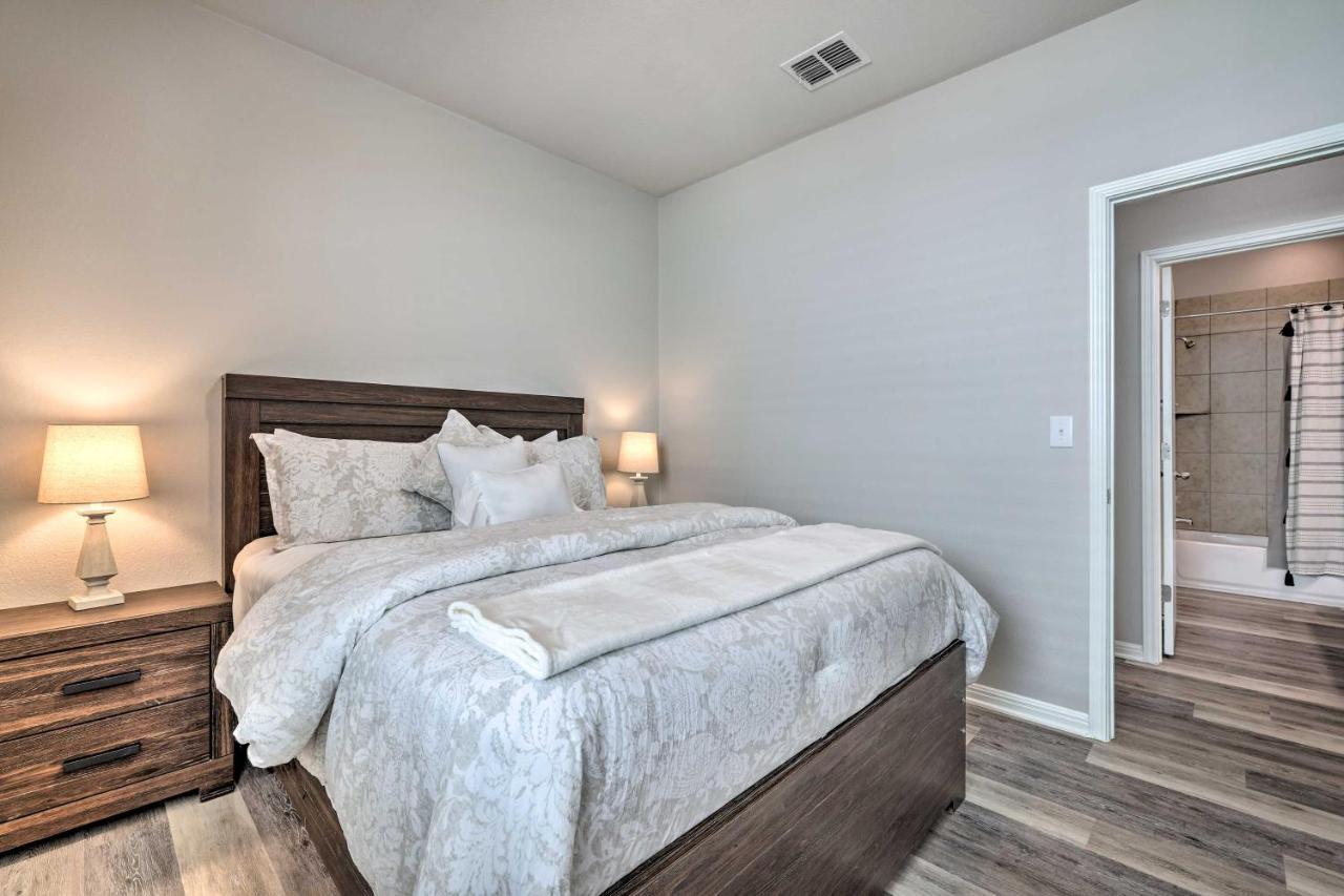 Buda Home With Smart Tv About 19 Mi To Downtown Austin Extérieur photo